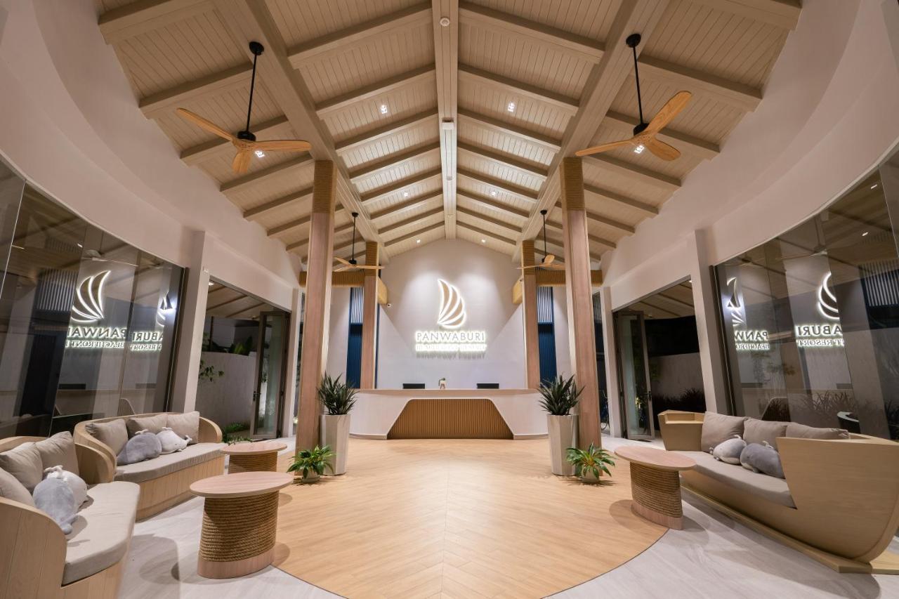 Panwaburi Beachfront Resort - Sha Extra Plus Bagian luar foto The interior of the airport