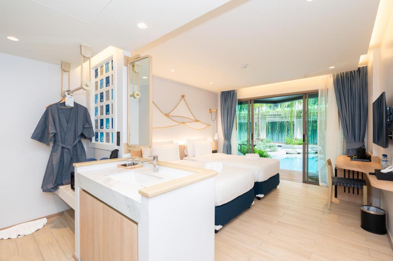 Panwaburi Beachfront Resort - Sha Extra Plus Bagian luar foto Deluxe Pool Access