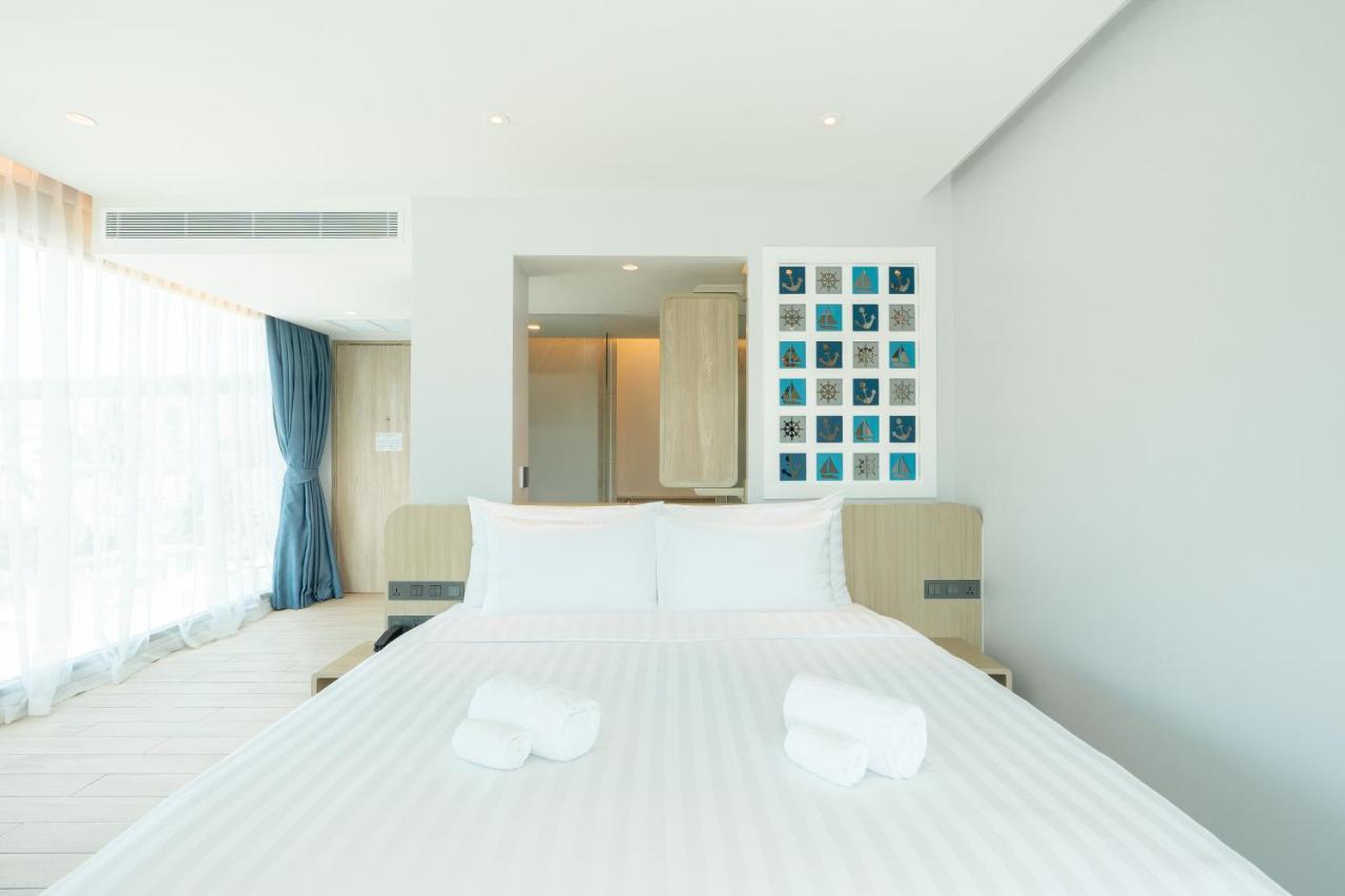 Panwaburi Beachfront Resort - Sha Extra Plus Bagian luar foto Deluxe Ocean View