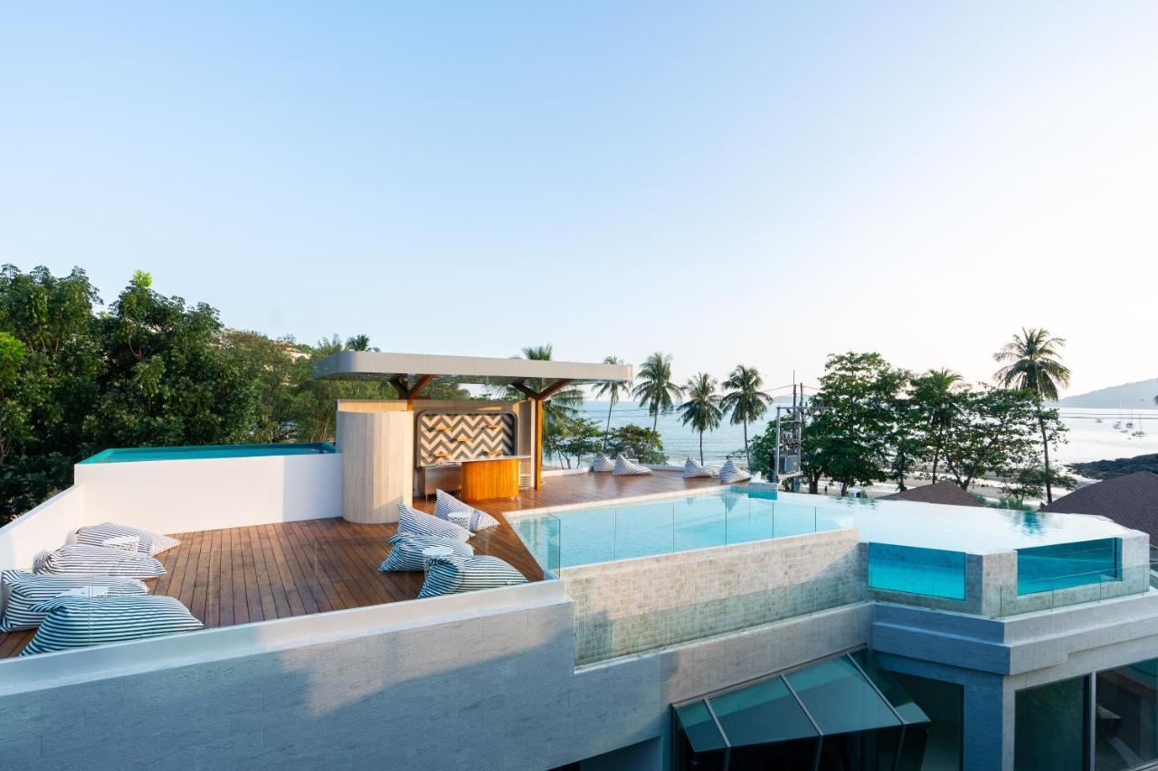 Panwaburi Beachfront Resort - Sha Extra Plus Bagian luar foto Rooftop pool at the hotel
