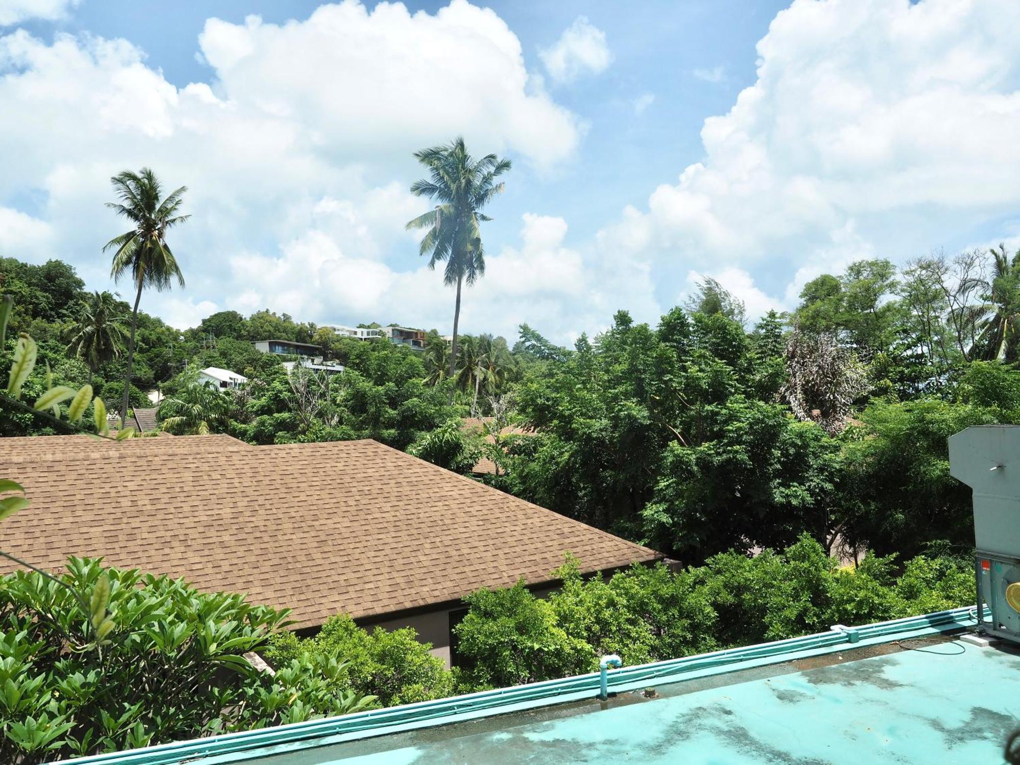 Panwaburi Beachfront Resort - Sha Extra Plus Bagian luar foto View of the resort